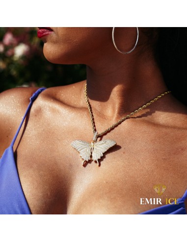 COLLIER PENDENTIF PAPILLON "ICONIC BUTTERFLY" sur le site 